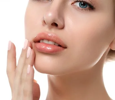 Dudak Kaldırma (Lip Lift)